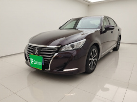 丰田 皇冠 2018款 2.0T 时尚版