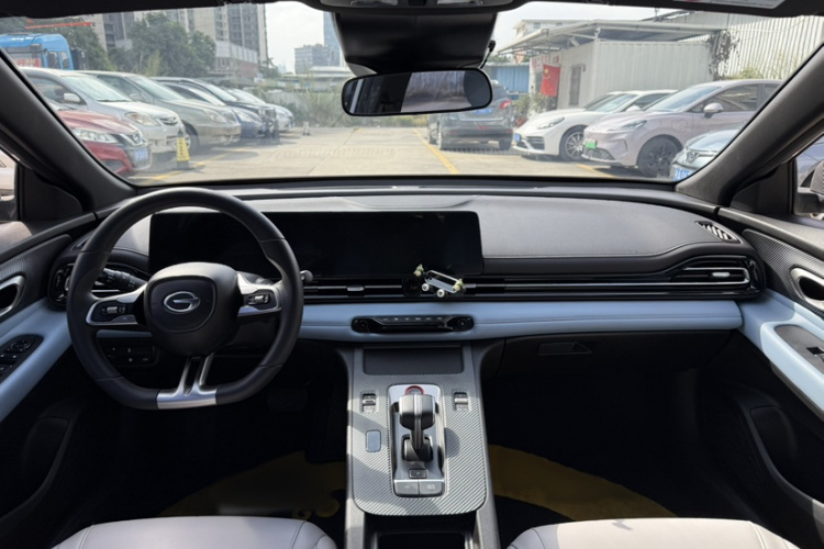 广汽传祺 2023款 影豹H 高能混动版中控内饰7003