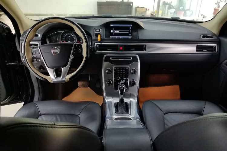 沃尔沃S80L 2014款 2.0T T5 智逸版中控内饰7003