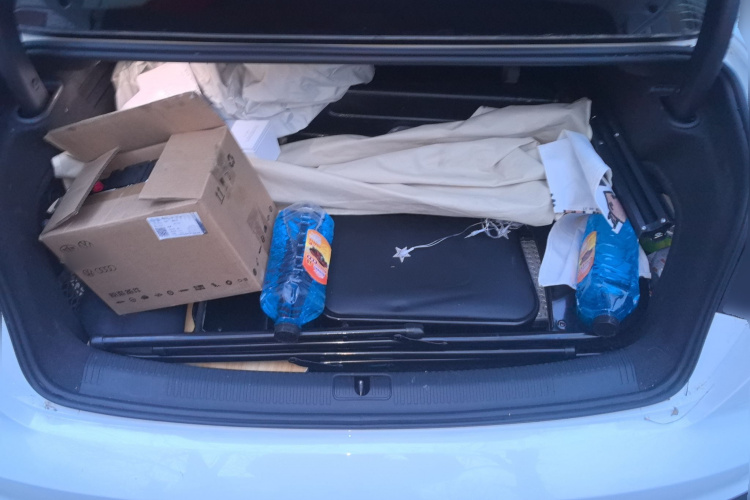 奥迪A4L 2022款 40 TFSI 时尚动感型局部细节23