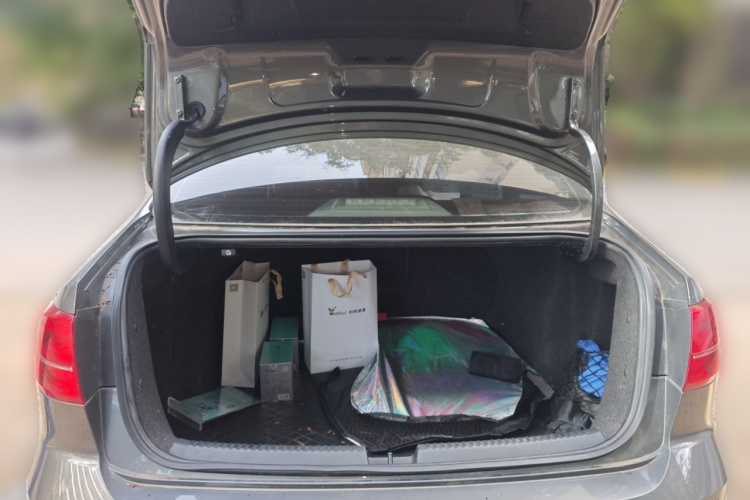 大众 速腾 2015款 230TSI 自动舒适型中控内饰23