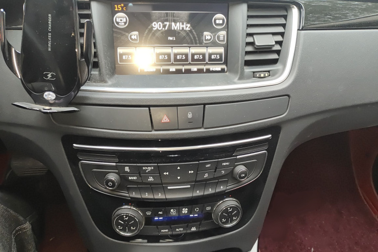 标致508 2015款 1.6THP 自动致臻版局部细节16