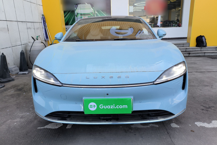 鸿蒙智行 智界S7 2025款 705km Pro车身外观6001