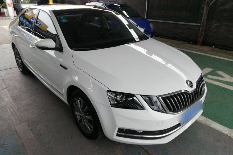 斯柯达 明锐 2020款 1.5L 自动智行豪华版车身外观6002