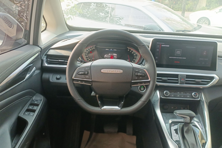 上汽大通MAXUS 大通G50 2020款 1.5T 自动豪华版中控内饰13