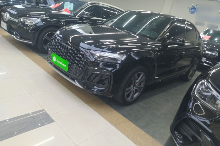 奥迪Q5L Sportback 2022款 改款 45 TFSI 豪华型车身外观6003
