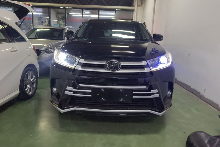 丰田 汉兰达 2018款  2.0T 两驱豪华版 7座 国VI车身外观6001