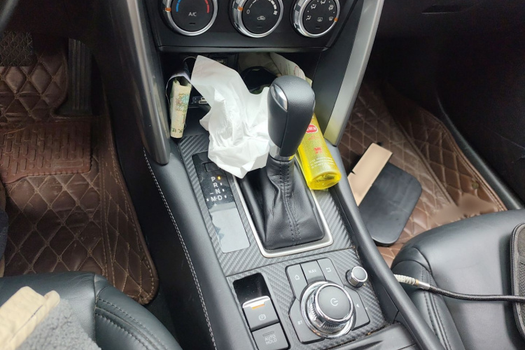 马自达CX-4 2016款 2.0L 自动两驱蓝天活力版局部细节18