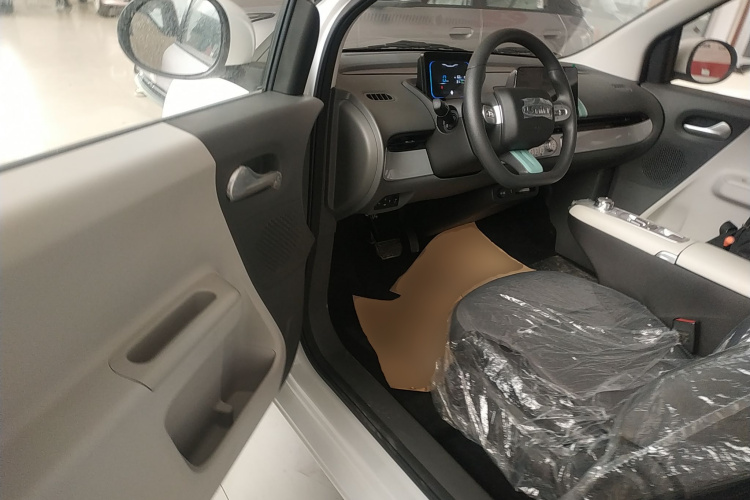 长安启源 长安Lumin 2025款 205km 香沁款中控内饰20