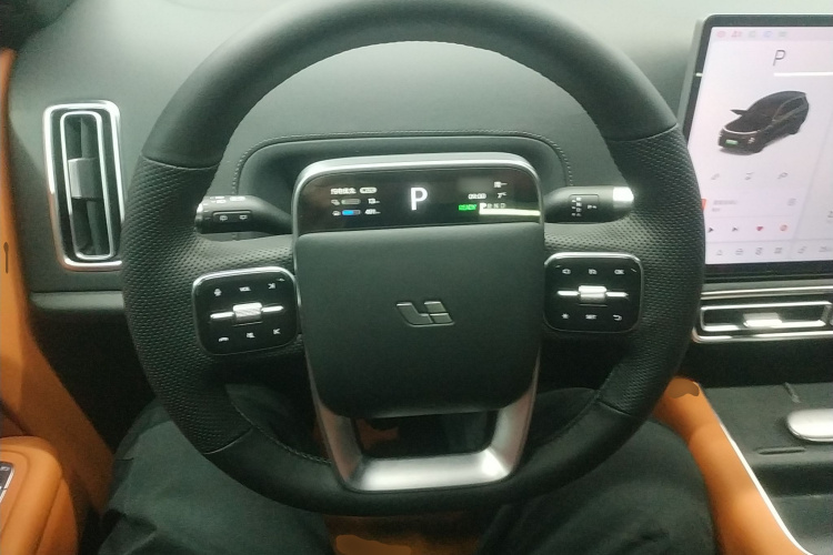 理想汽车 理想L8 2023款 Max中控内饰13