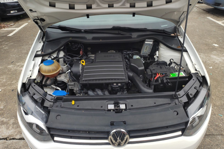 大众 Polo 2018款 1.5L 自动安驾型机舱底盘24