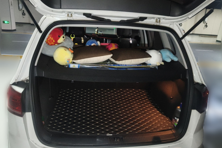 大众 高尔夫·嘉旅 2016款 230TSI 自动进取型中控内饰23