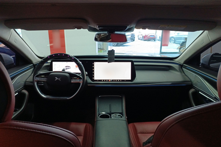 小鹏P7 2023款 P7i 702 Max中控内饰12