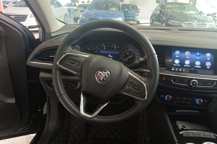 别克 君威 2023款 652T 智享型中控内饰13