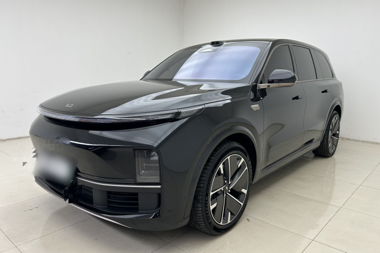 理想汽车 理想L9 2025款 Ultra 智能焕新版车身外观1