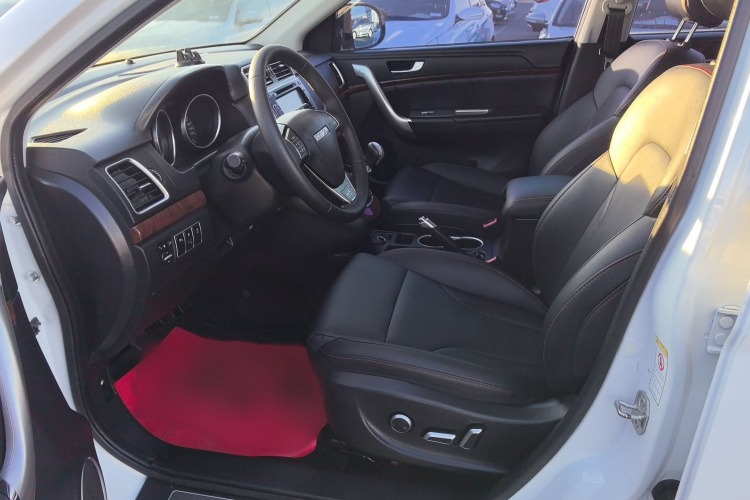 哈弗H6 2015款 改款 运动版 1.5T 手动两驱精英型中控内饰7003