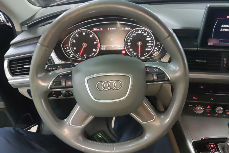 奥迪A6L 2015款 TFSI 百万纪念智领型局部细节13