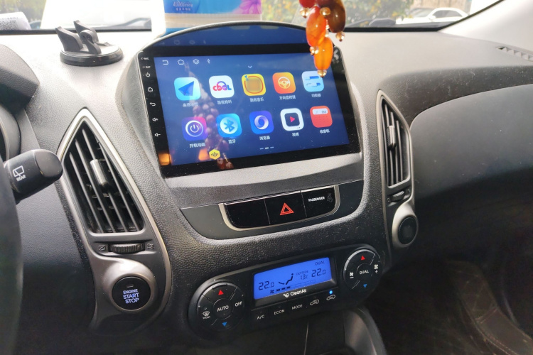 北京现代ix35 2012款 2.0L 自动两驱精英版GLS局部细节16