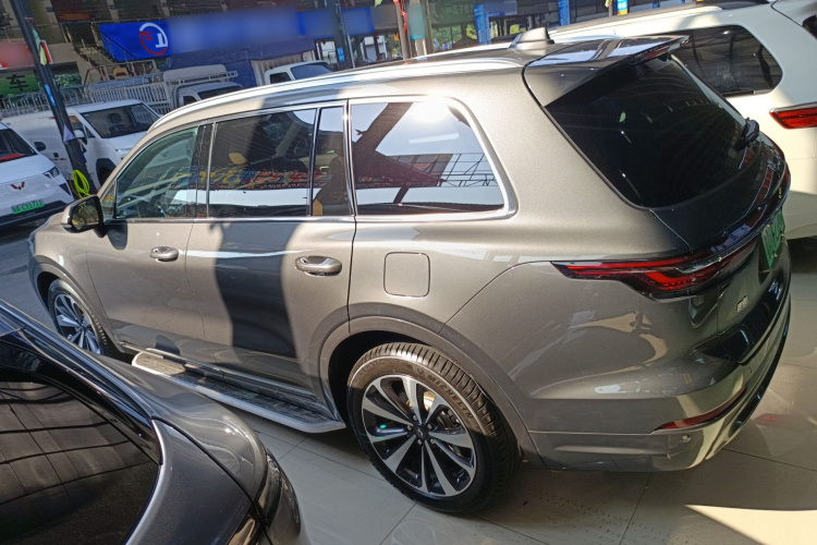 理想汽车 理想ONE 2020款 增程6座版车身外观6003