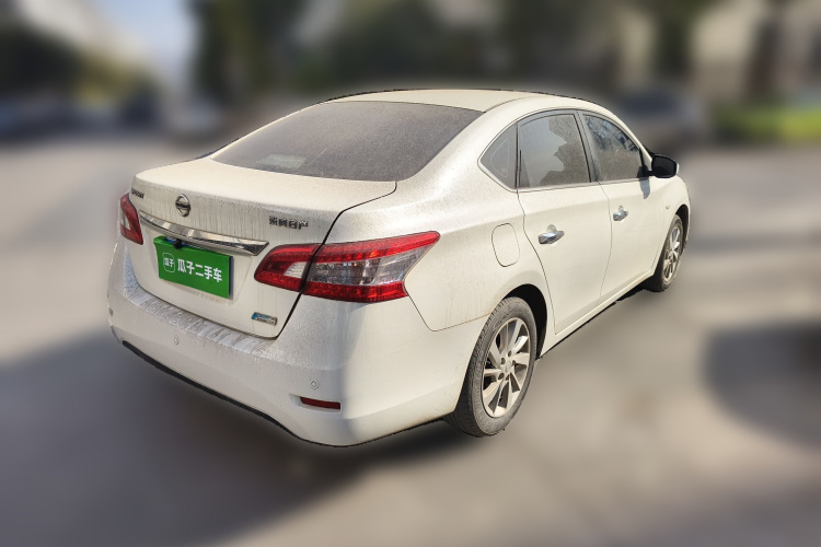 日产 轩逸 2014款 1.6XV CVT尊享版车身外观6005