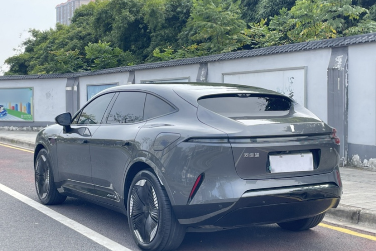 阿维塔11 2023款 长续航单电机版 5座车身外观6006