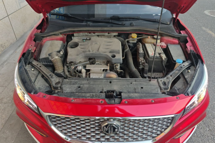 名爵 MG6 2017款 20T 自动豪华智联版 国V机舱底盘24