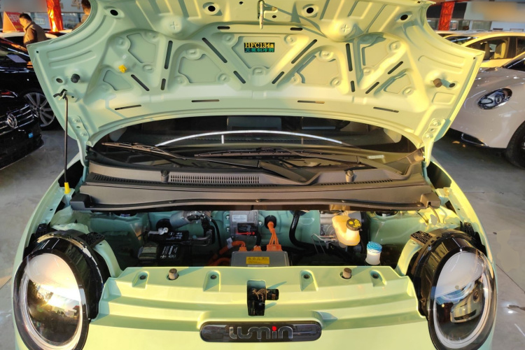 长安启源 长安Lumin 2023款 205km 香沁款机舱底盘24