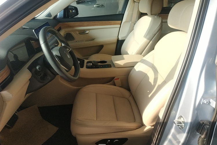 鸿蒙智行 问界M5 2022款 纯电后驱标准版局部细节19