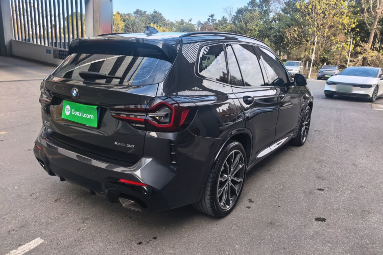 宝马X3 2022款 xDrive30i 领先型 M曜夜套装车身外观6004