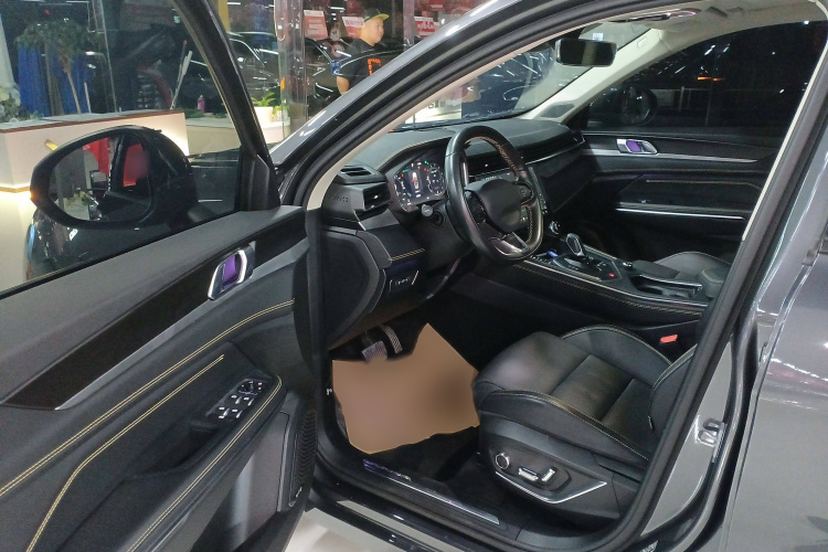 领克01 2023款 2.0TD 两驱型Pro中控内饰7003