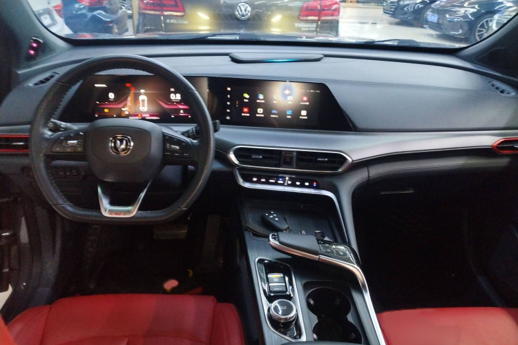 长安UNI-T 2020款 1.5T 旗舰型中控内饰7002