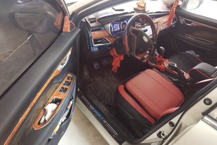 吉利汽车 远景 2018款 1.5L 手动幸福版中控内饰20