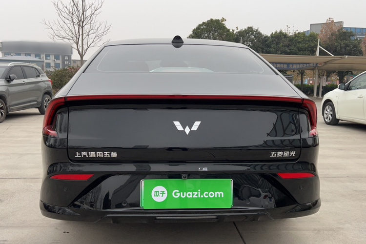 五菱汽车 五菱星光 2025款 610km 智能旗舰型车身外观6004