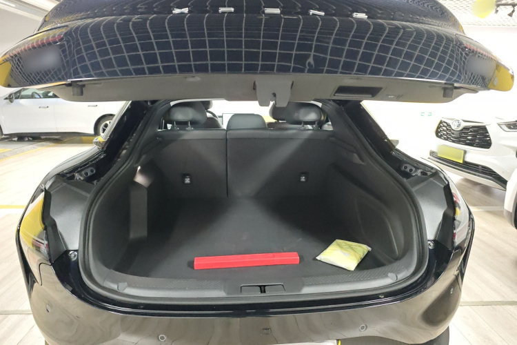 小鹏MONA M03 2024款 515 长续航机舱底盘23