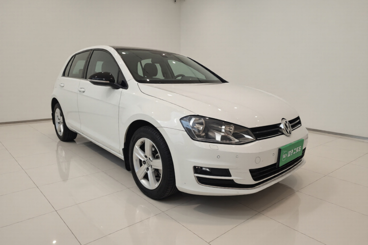 大众 高尔夫 2017款 1.6L 自动舒适百万辆纪念版车身外观3