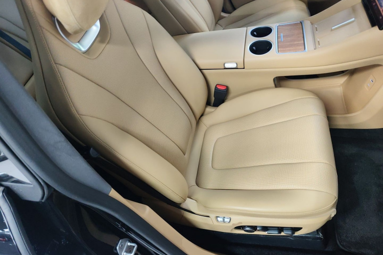 鸿蒙智行 智界R7 2024款 纯电 736km UItra局部细节41