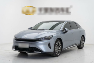 宝骏享境 2025款 插混 140km豪华版