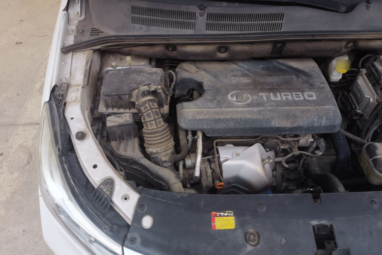 宝骏730 2017款 1.5T DCT旗舰型 7座 国V局部细节9006