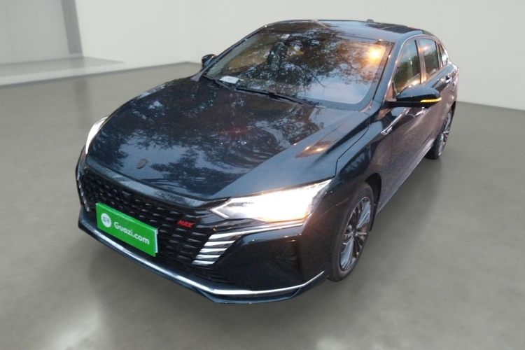 东风风神 奕炫MAX 2021款 1.5T 超级辣爸版车身外观1