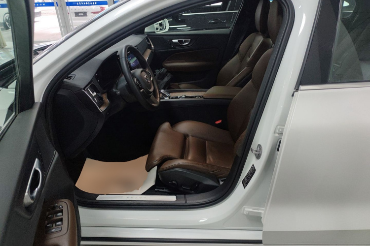 沃尔沃S60 2024款 B4 智远豪华版中控内饰19