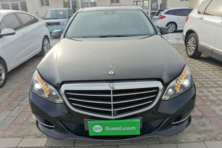 奔驰E级 2014款 E 300 L车身外观2