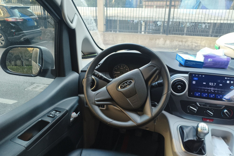 江淮瑞风 瑞风M3 2023款 PLUS 1.5T 7/8座舒适版中控内饰13