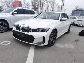 宝马3系 2024款 325i M运动套装