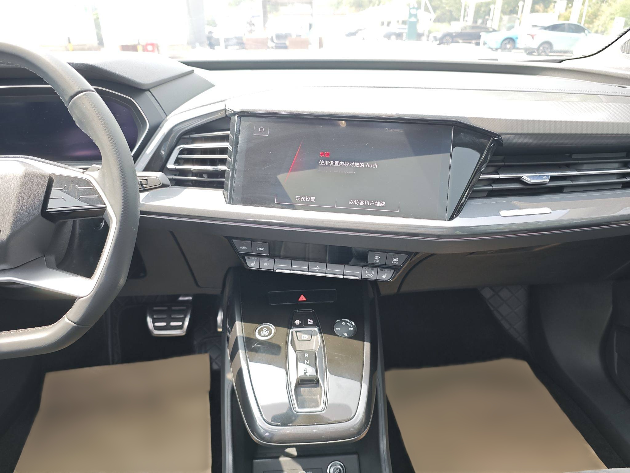 奥迪Q4 e-tron 2023款 40 e-tron 创境版