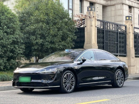 鸿蒙智行 享界S9 2025款 增程 Max+