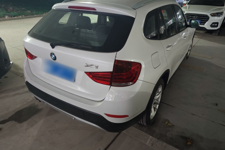 宝马X1 2015款 sDrive18i 时尚晋级版车身外观6005