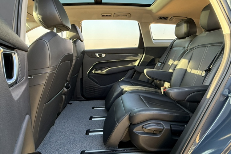 五菱汽车 五菱凯捷 2022款 1.5T CVT旗舰型中控内饰7004