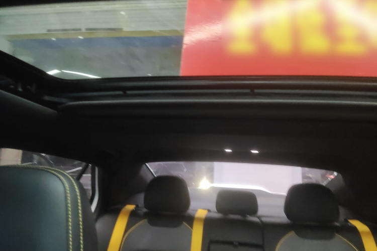 广汽传祺 影豹 2022款 270T DCT J16银河战机版局部细节22