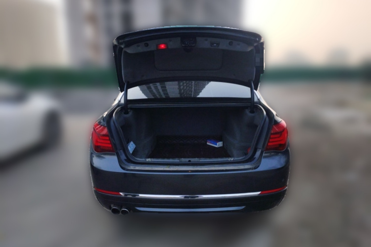 宝马7系 2013款 730Li 领先型中控内饰23