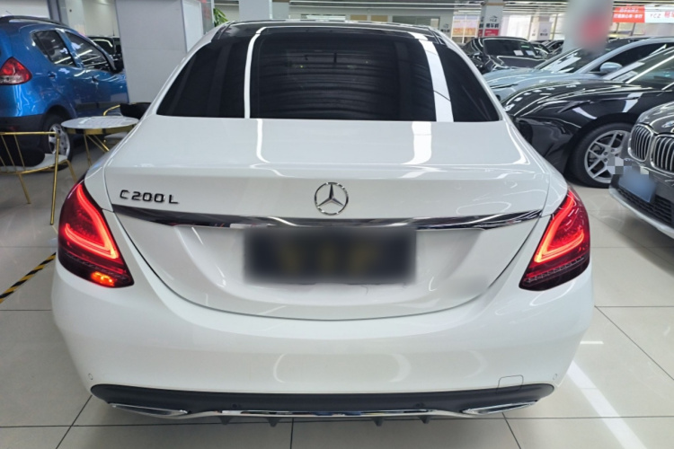 奔驰C级 2021款 C 200 L 时尚型运动版车身外观6